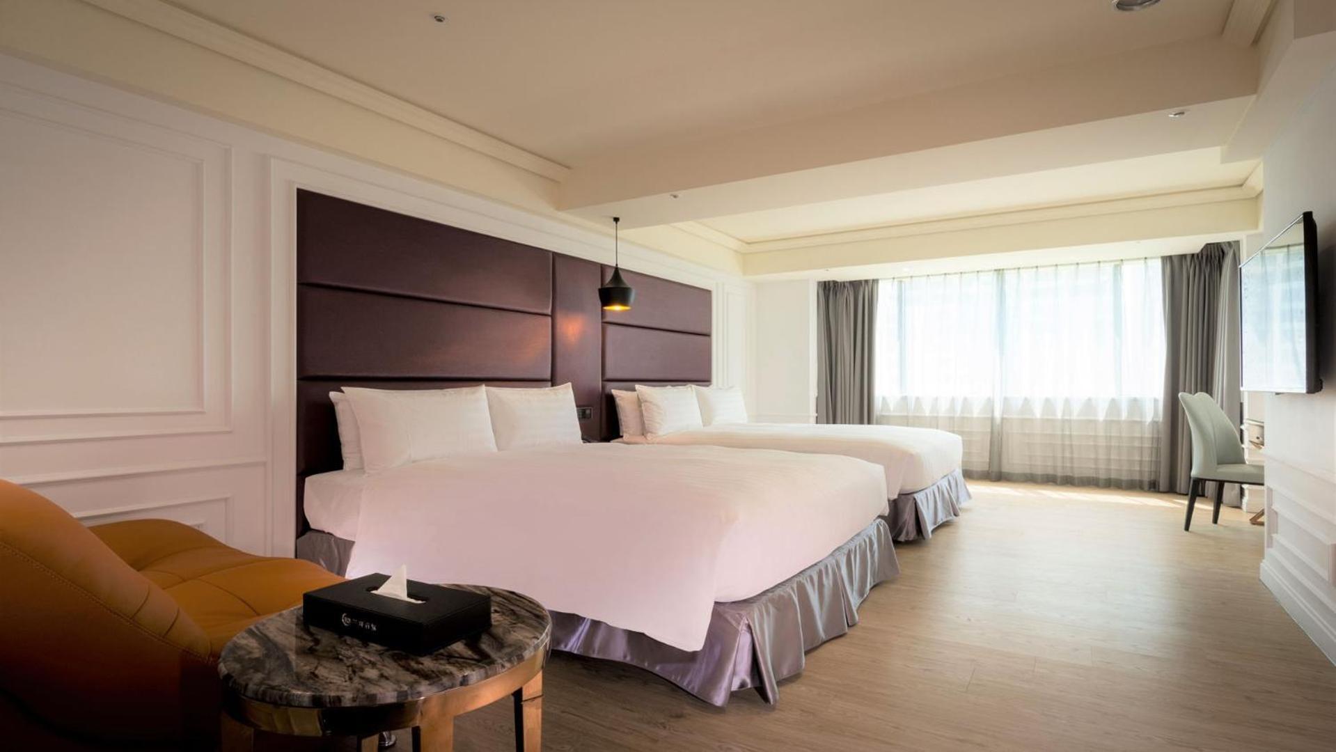 Sun Hao Hotel Тайджун Екстериор снимка