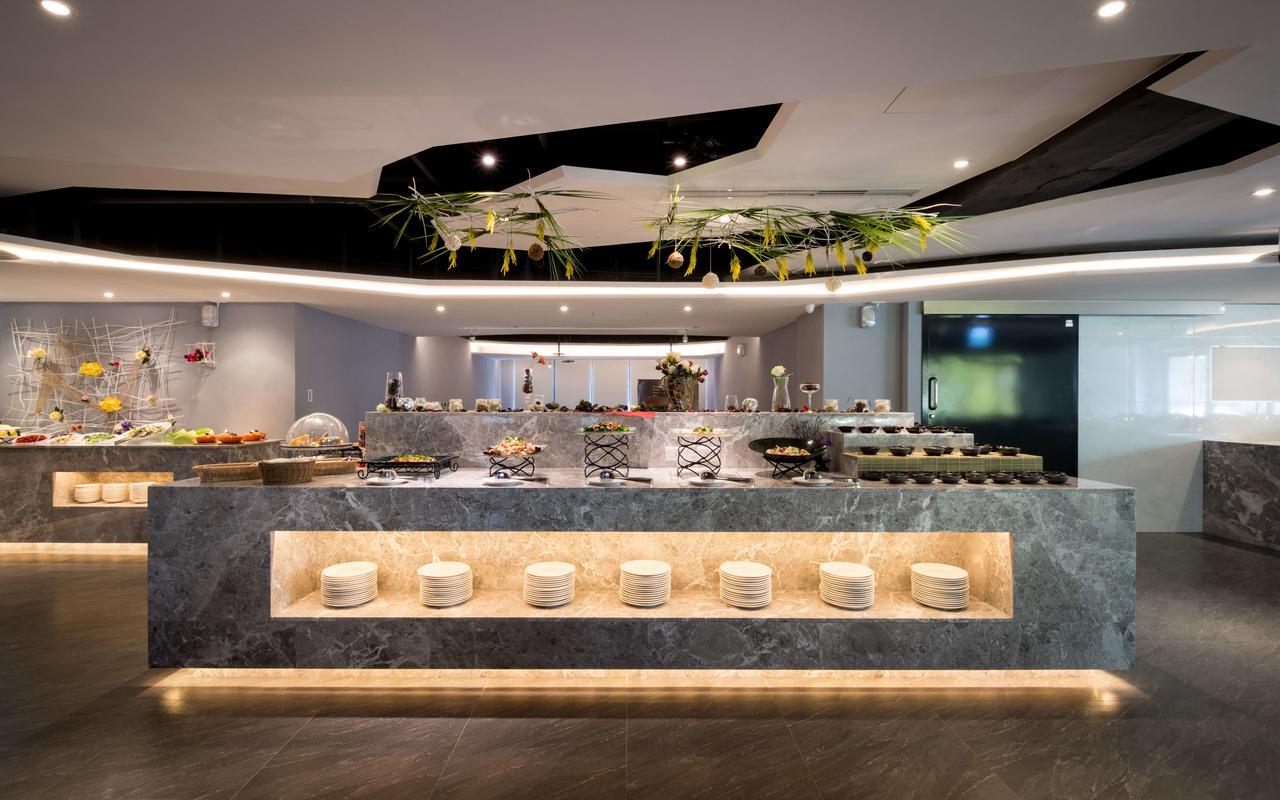 Sun Hao Hotel Тайджун Екстериор снимка