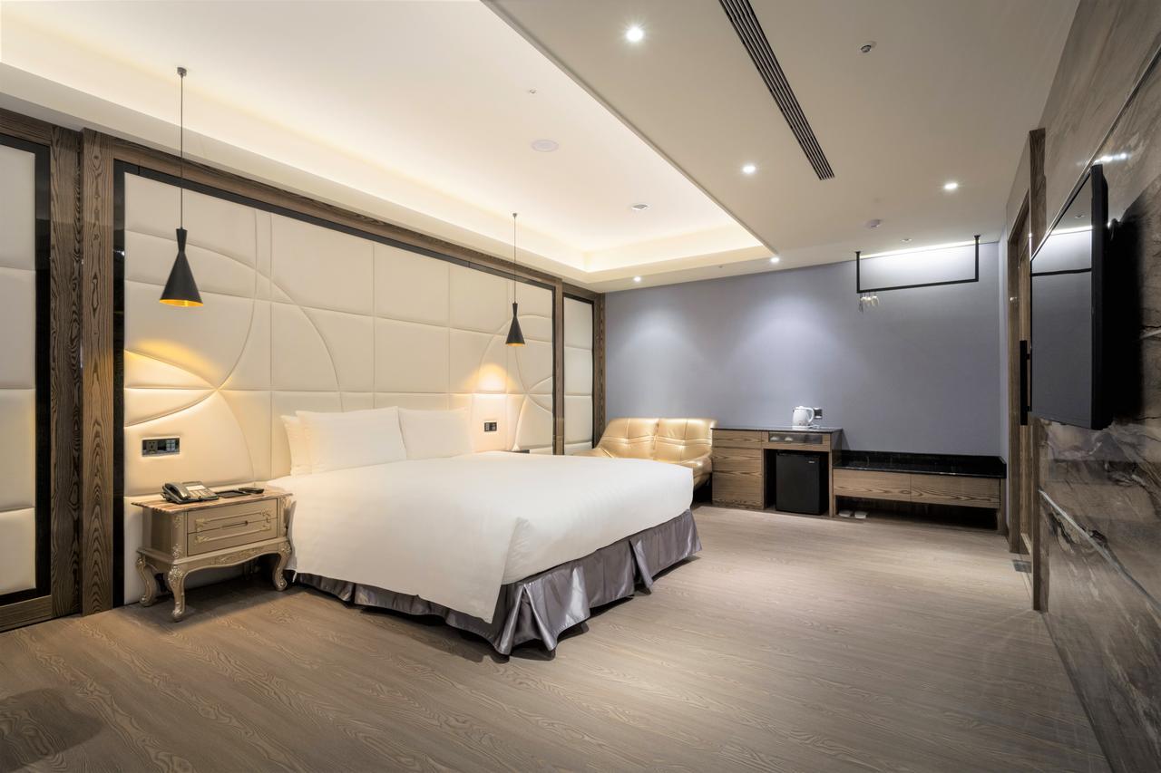 Sun Hao Hotel Тайджун Екстериор снимка