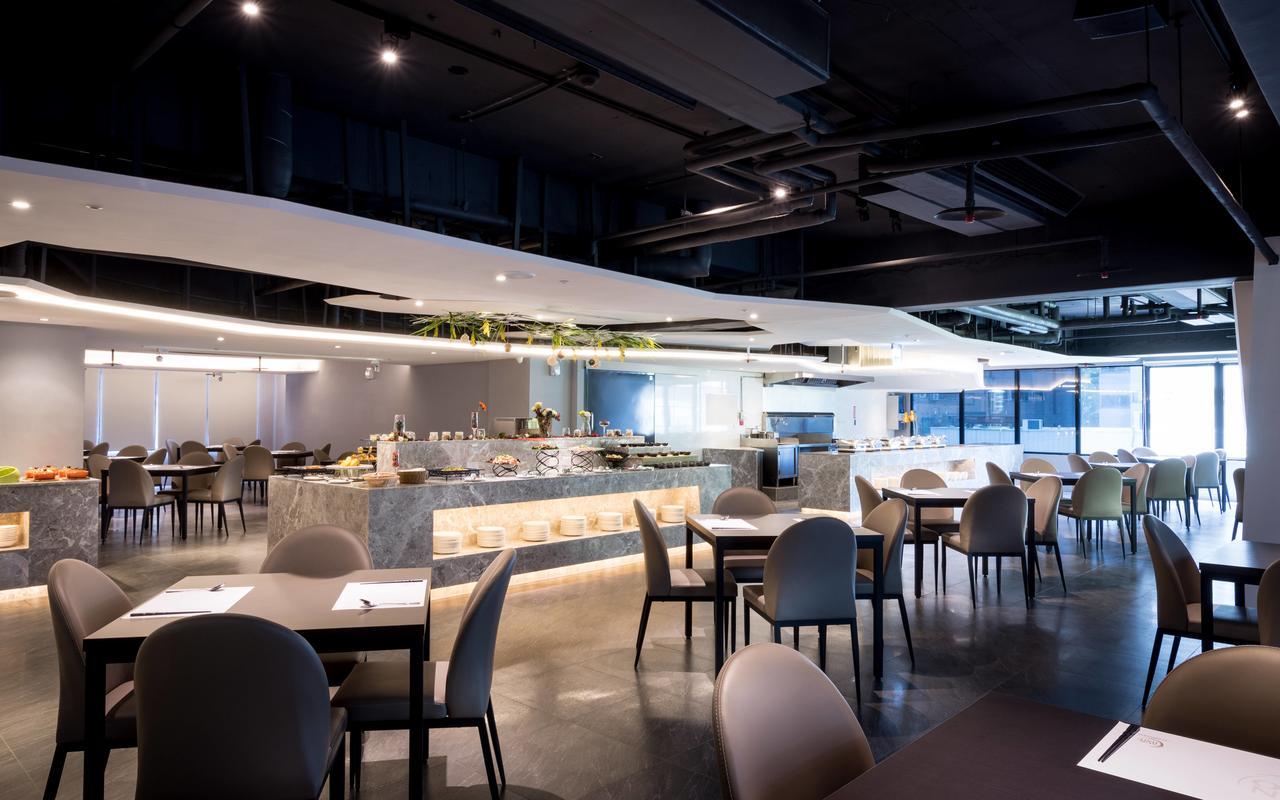 Sun Hao Hotel Тайджун Екстериор снимка